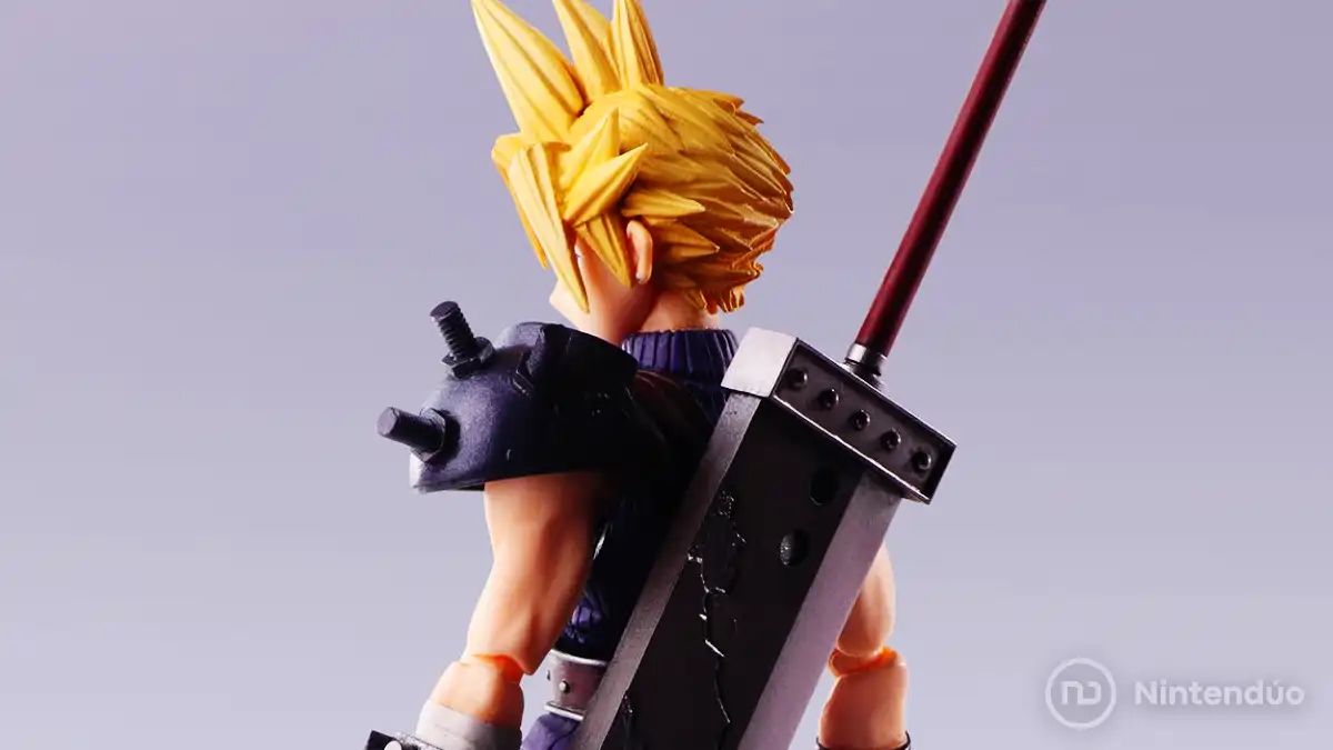 El primer NFT de Final Fantasy es una figura real de Cloud